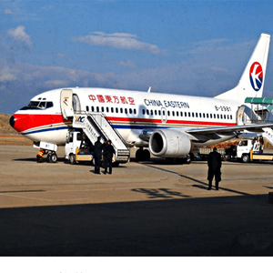 普陀山机场货运航空快运业稳步发展的原因是什么？